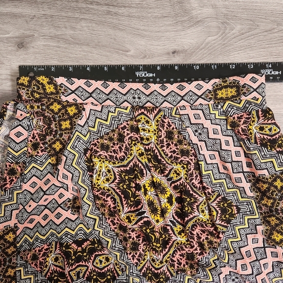 Minkpink Skirt S Asymmetrical Mandala Design Multicolor High Low - Picture 7 of 10
